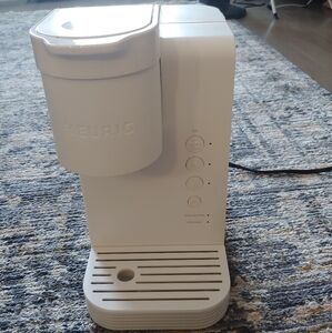 Keurig K-Express Essentials Single Serve Coffee Maker in White